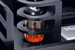 Magnat RV3 - всем своим видом он излучает силу большого восьмицилиндрового двигателя