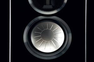 Обзор Monitor Audio GX300
