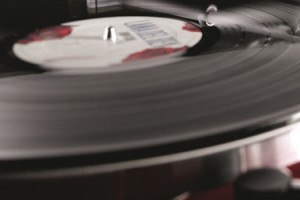 Vincent и Thorens доказывают, что Hi-End не должен быть всегда дорогим 