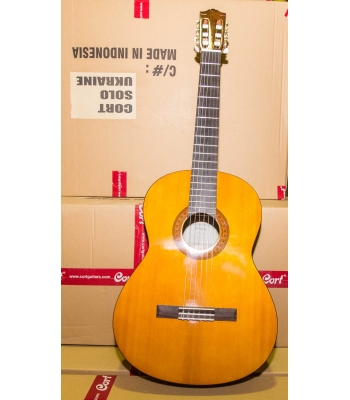 Гитара Yamaha CX40