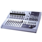 Микшерный пульт Yamaha 01X