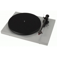 Проигрыватель винила Pro-Ject Debut Carbon (OM10) Light-Grey